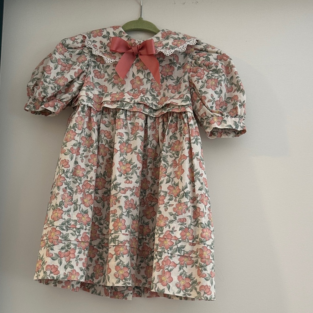 Vintage Fall Floral Coral, Sage, Off White Button back w/lace Toddler Dress 2T.